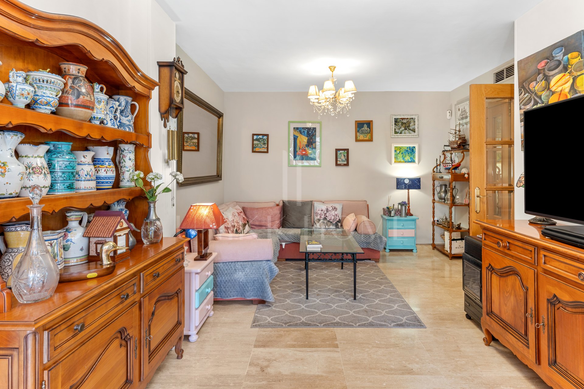 Ground Floor Apartment for sale in Marbella East, Marbella (All)