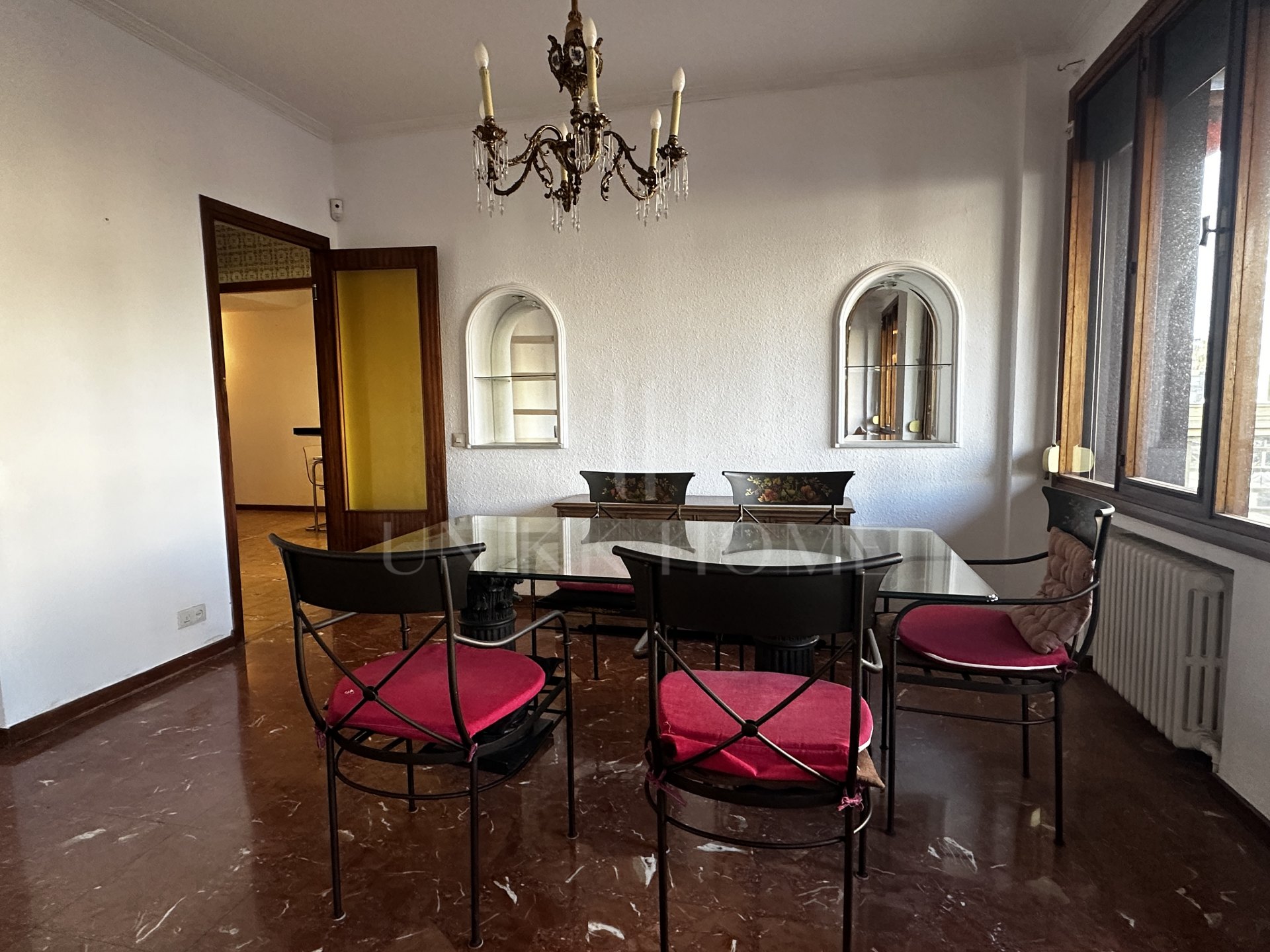 Distinctive property in the heart of Malaga