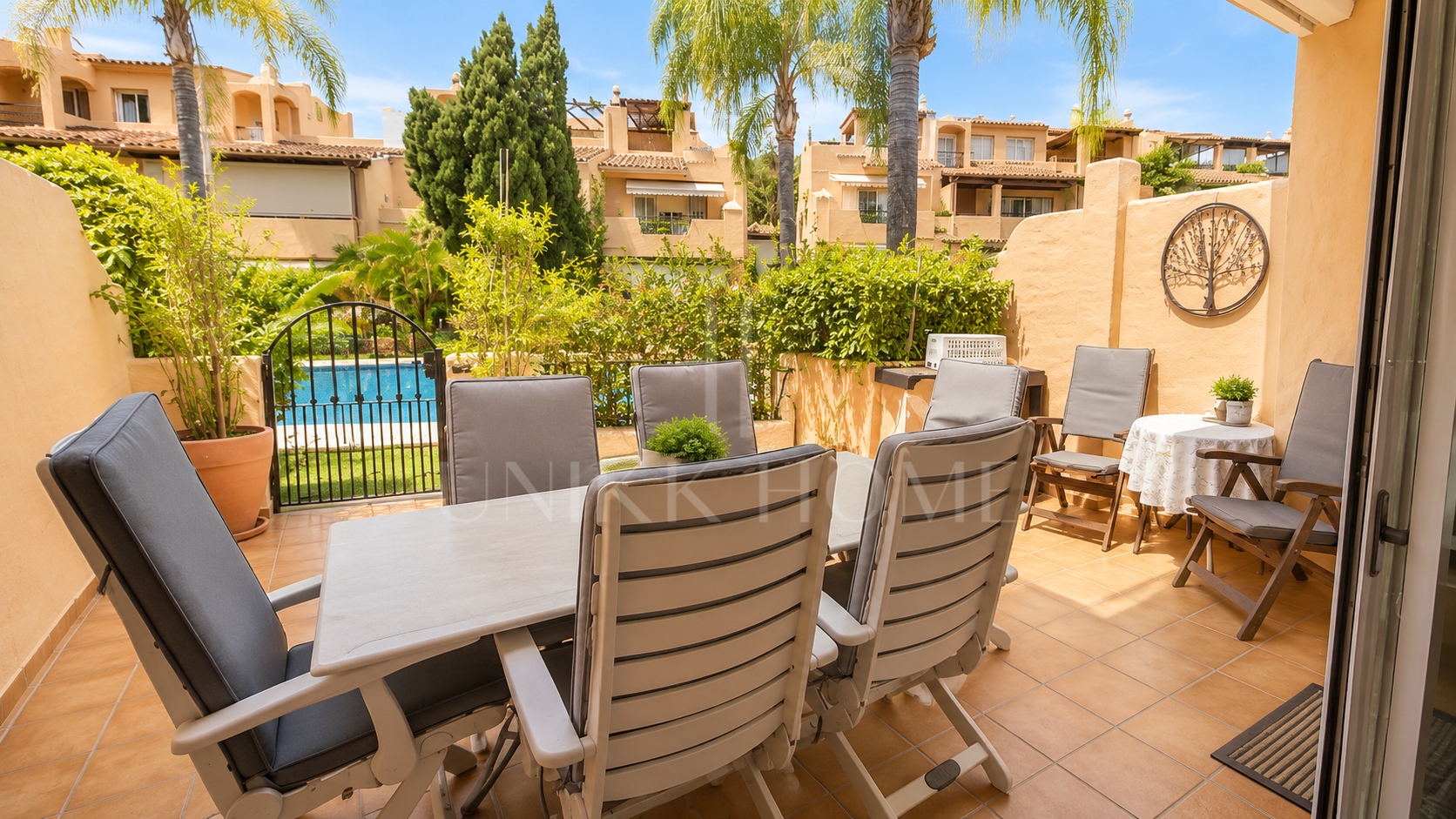 Exclusive Corner Townhouse in Oasis de Nagüeles – Marbella’s Prestigious Golden Mile