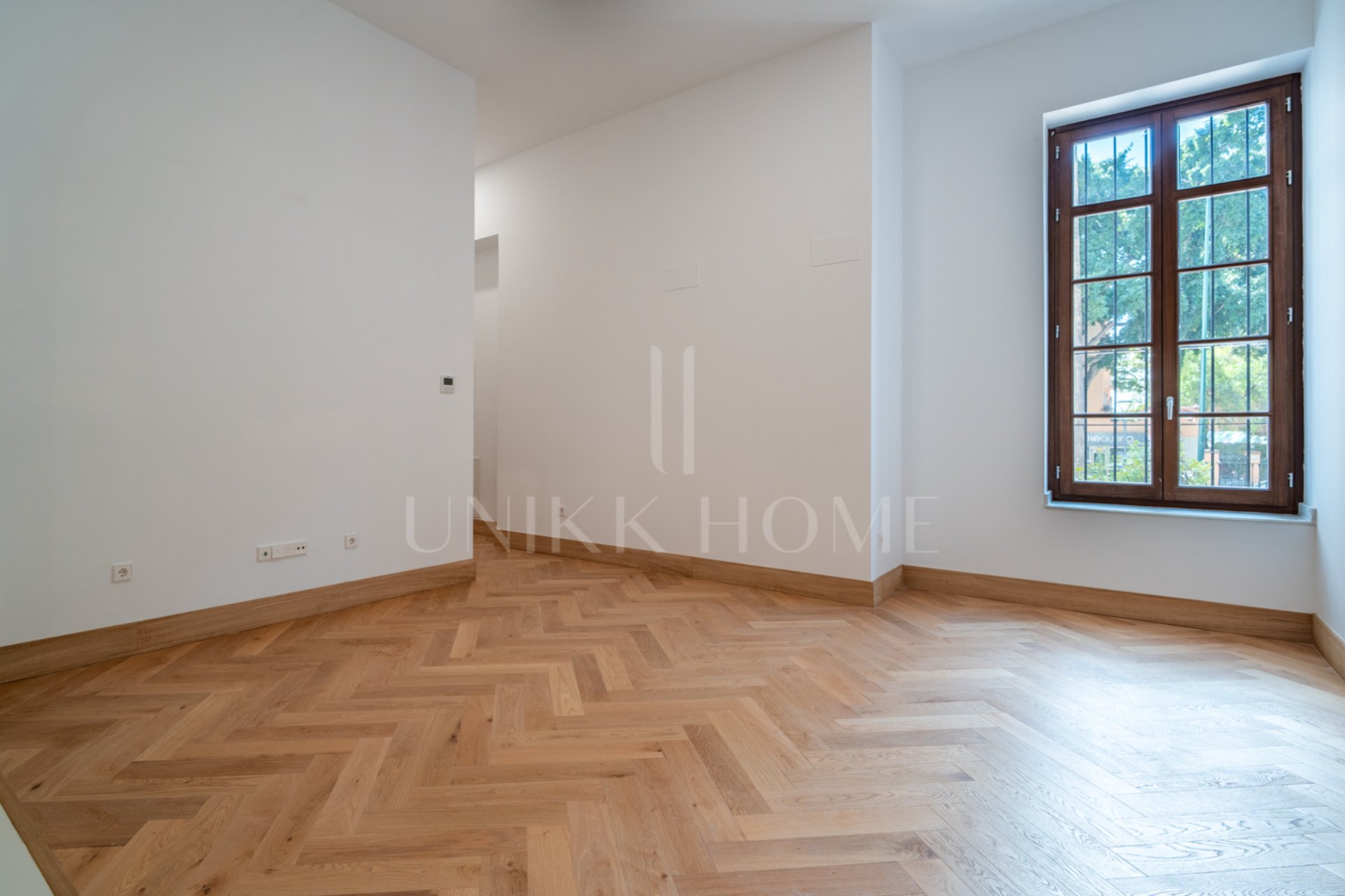 Presentamos un exclusivo apartamento tipo estudio con un baño completo, situado en una de las promociones más distinguidas de Málaga.