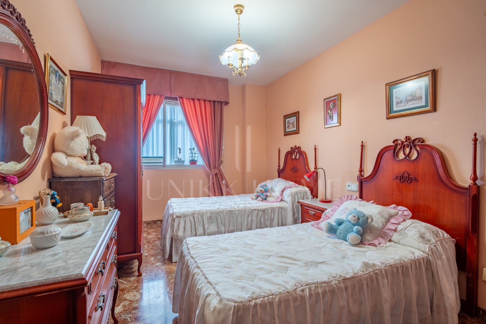 Spacious Apartment with Garage and Terraces Near Málaga Historic Centre