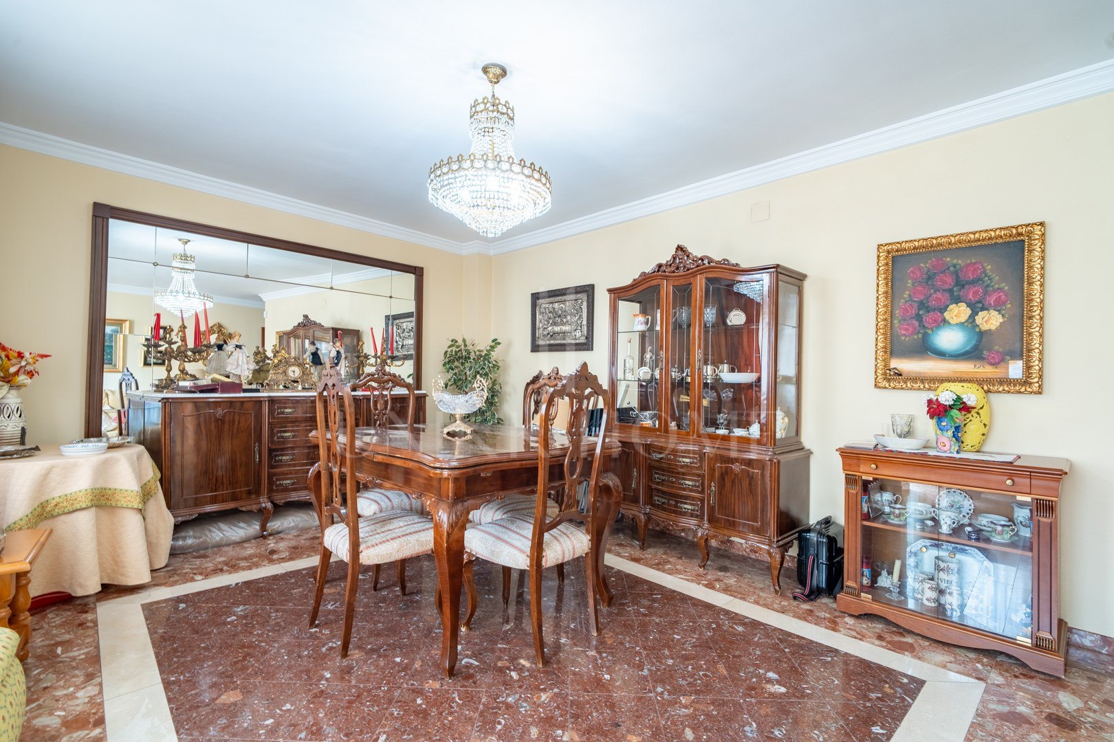 Spacious Apartment with Garage and Terraces Near Málaga Historic Centre