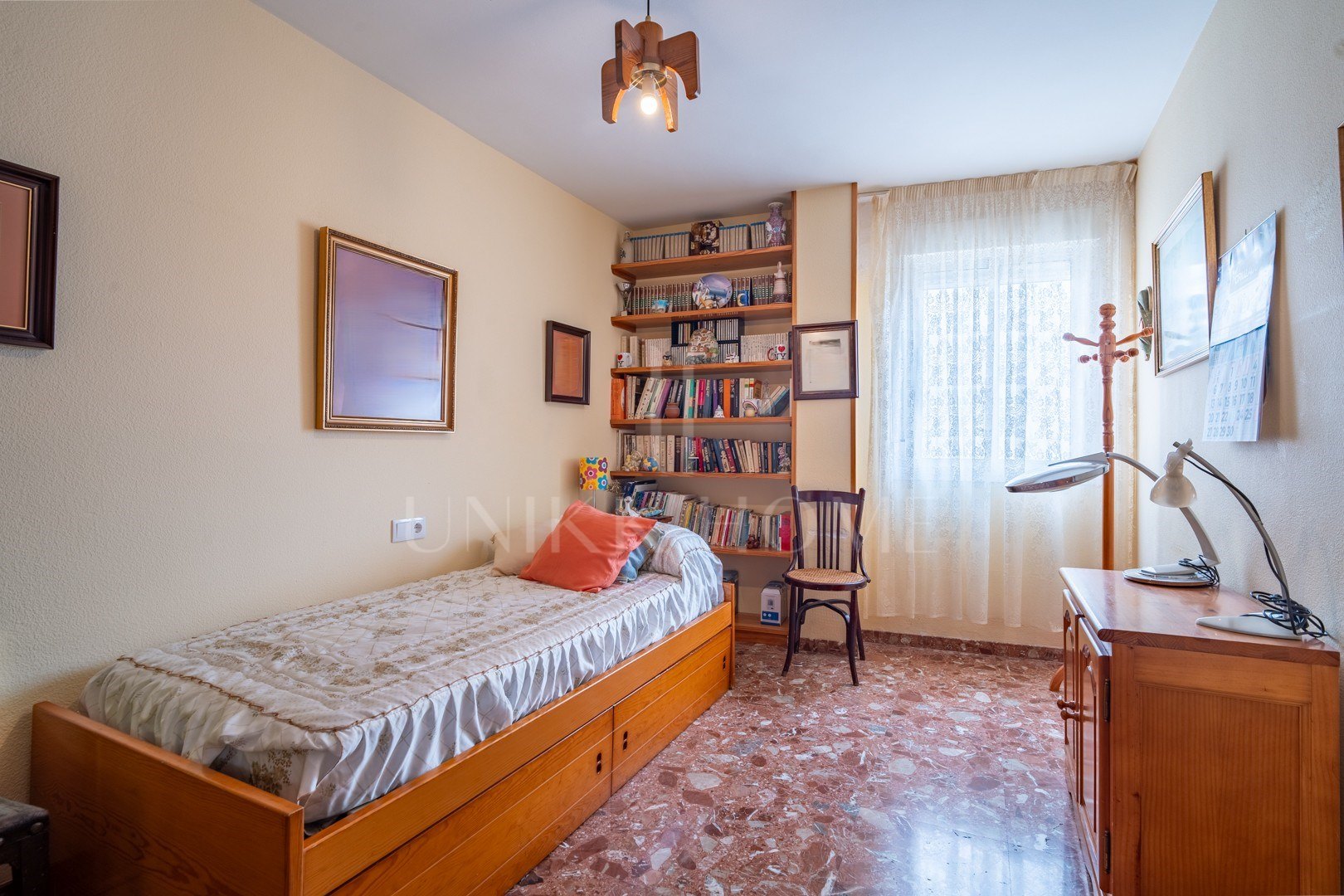 Spacious Apartment with Garage and Terraces Near Málaga Historic Centre