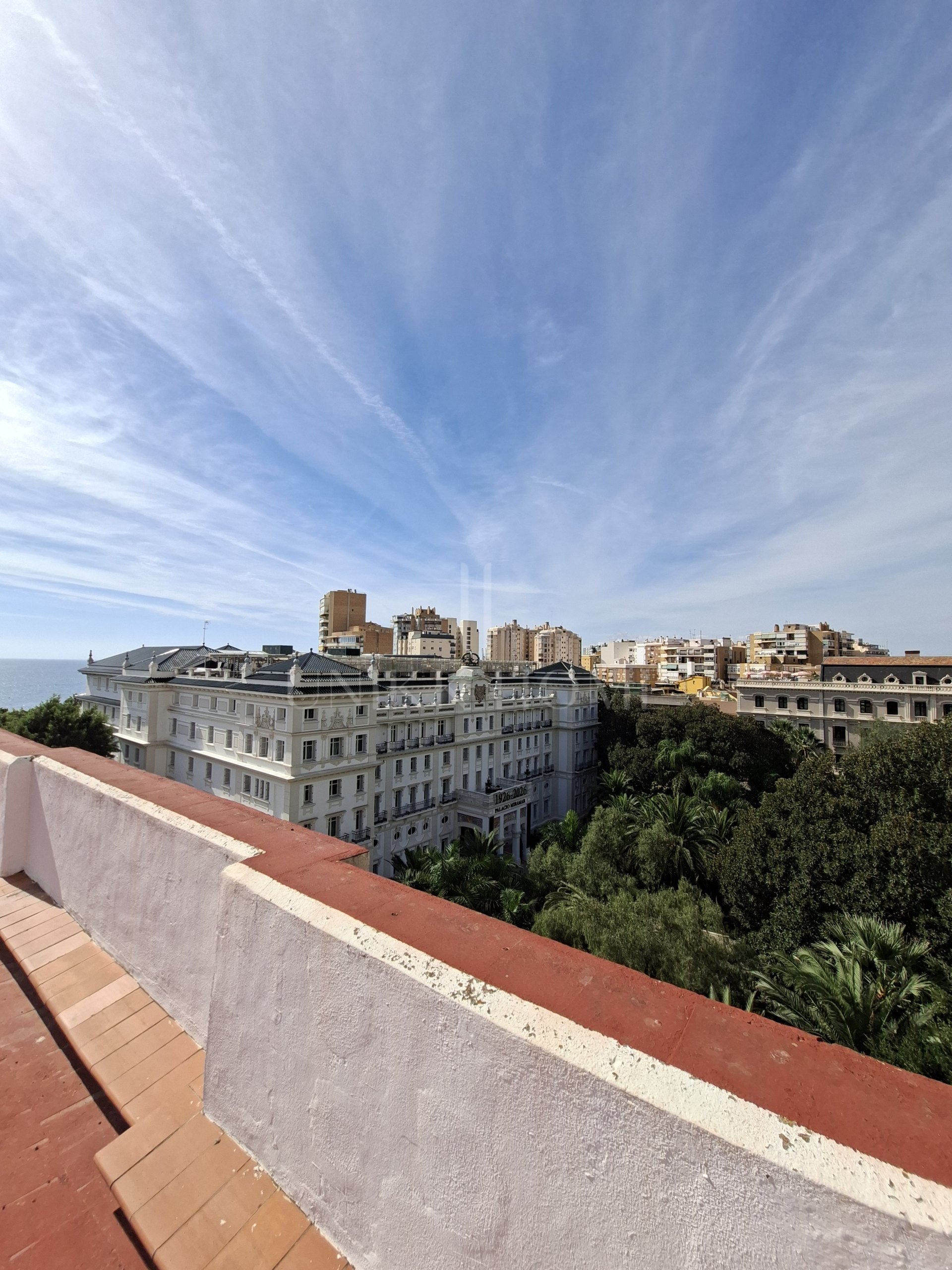 Bright Apartment with Large Terrace Near the Sea