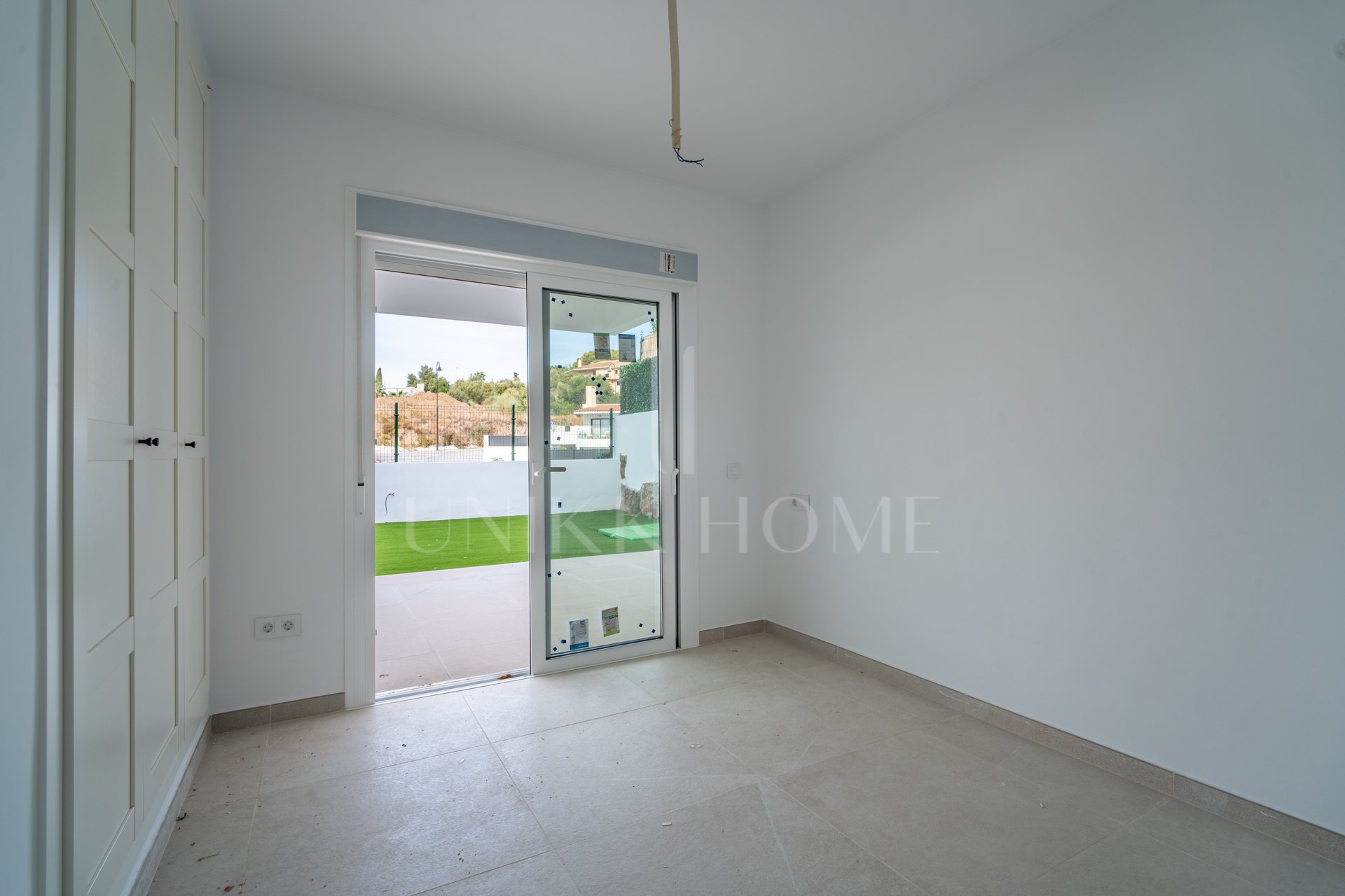 Villa de obra nueva con vistas bonitas en Mijas Pueblo