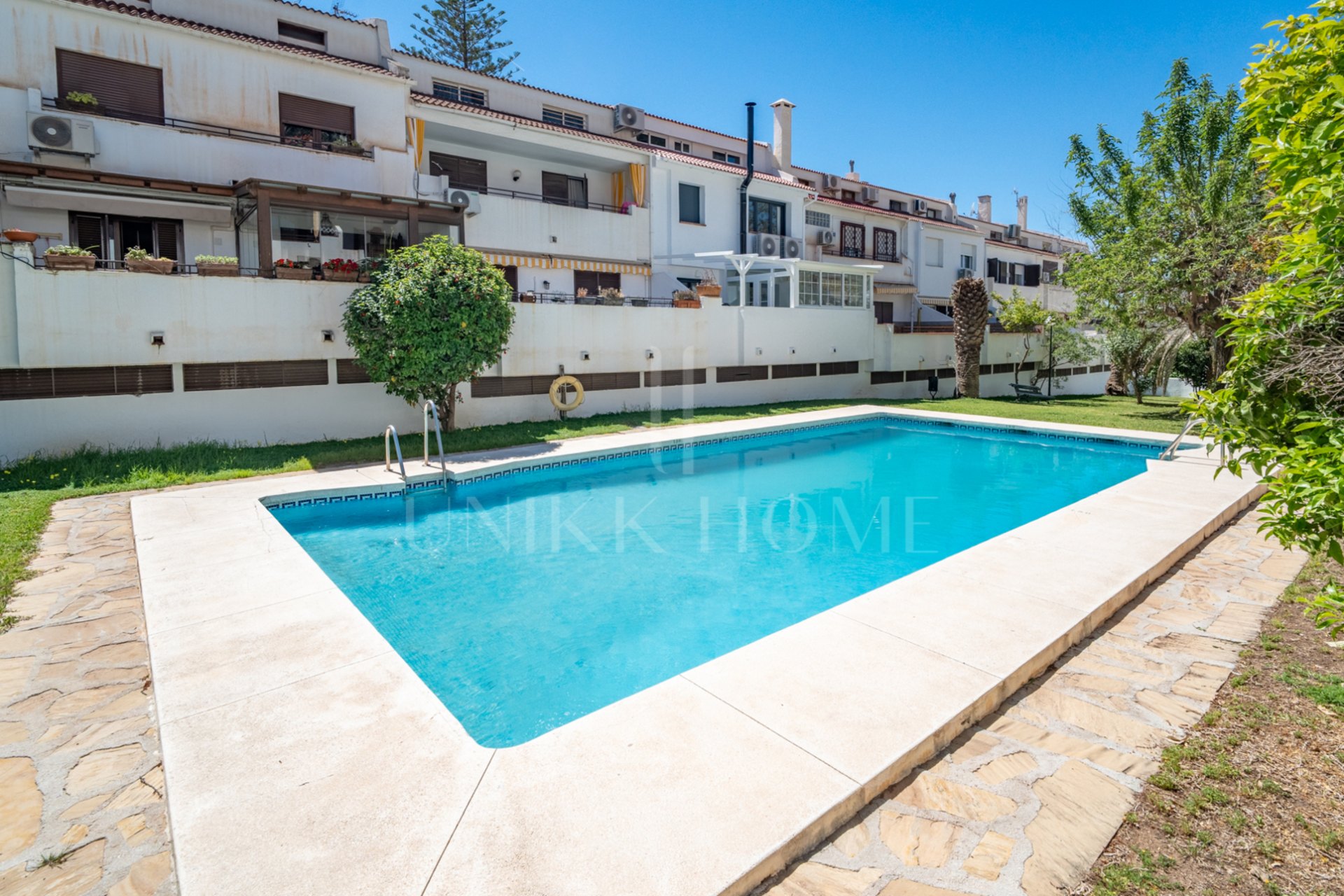 House full of light, spaciousness and tranquility in a privileged location