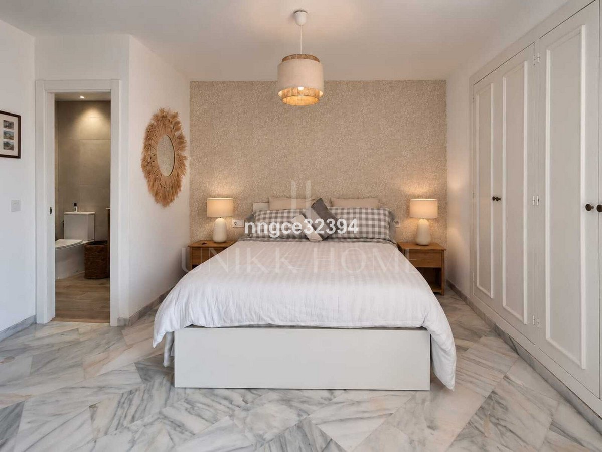 Renovado Turnkey 2-Bed End Apartment ¦ Selwo, Nueva Milla de Oro