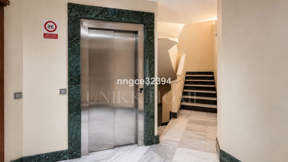 Apartamento de 2 dormitorios con vistas al mar en Sierra Blanca, a 5 minutos de Marbella Milla de Oro