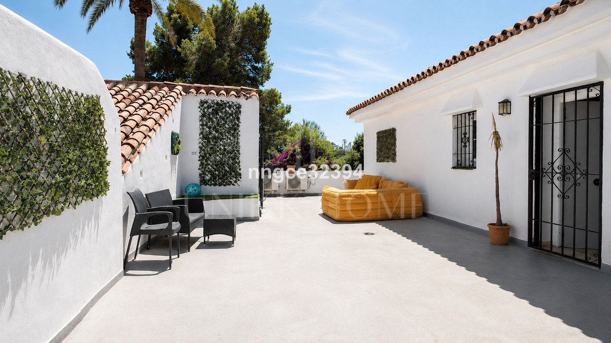 Licencia turística Permitida Atico de 5 habitaciones con suites invitadas & amp; terrazas 360° – El Paraíso, Nueva Milla de Oro