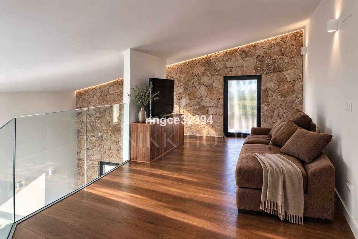 Contemporary Architectural Villa | New Golden Mile | Sea Views | Exceptional Construction In the area near Ocean 11 Villas.