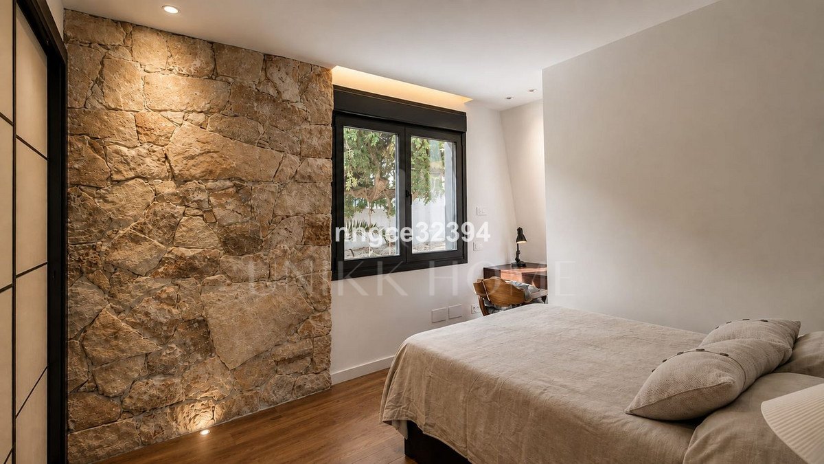 Contemporary Architectural Villa | New Golden Mile | Sea Views | Exceptional Construction In the area near Ocean 11 Villas.