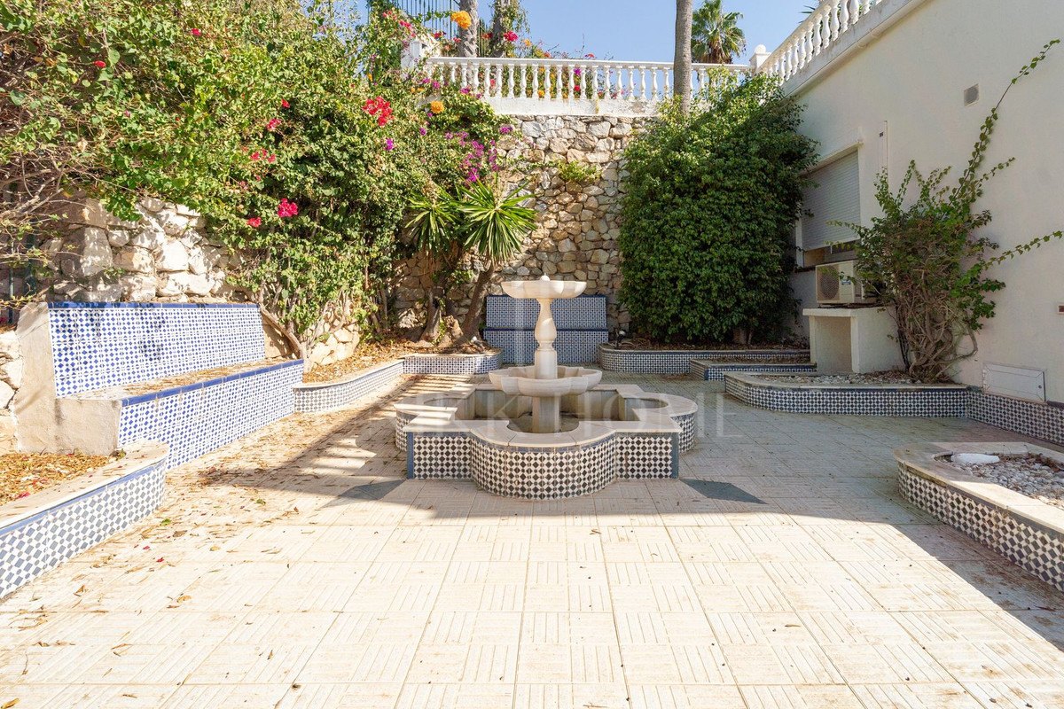 FANTASTICA VILLA A 20 MINUTOS DE MARBELLA