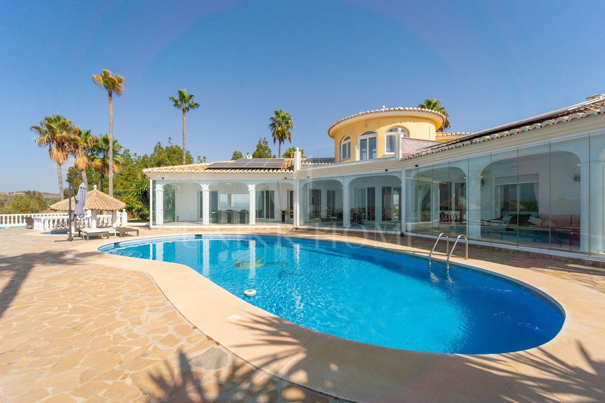 FANTASTICA VILLA A 20 MINUTOS DE MARBELLA