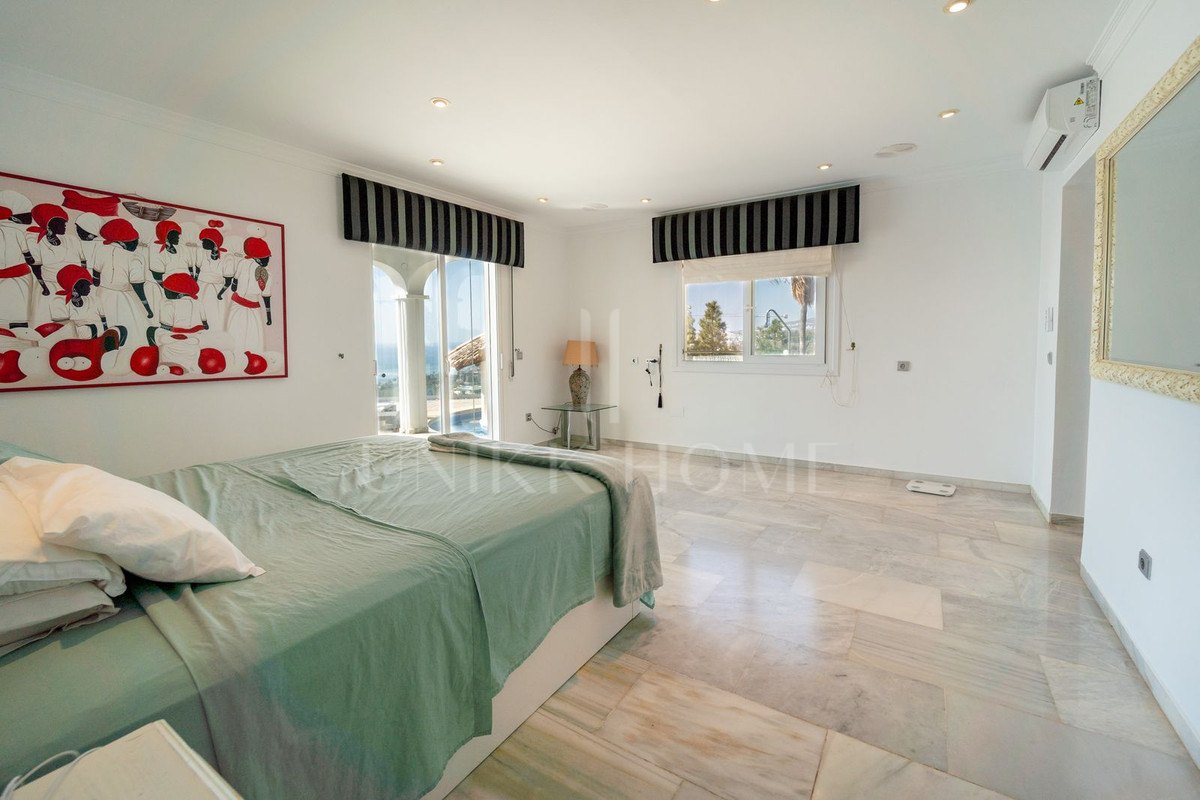 FANTASTICA VILLA A 20 MINUTOS DE MARBELLA