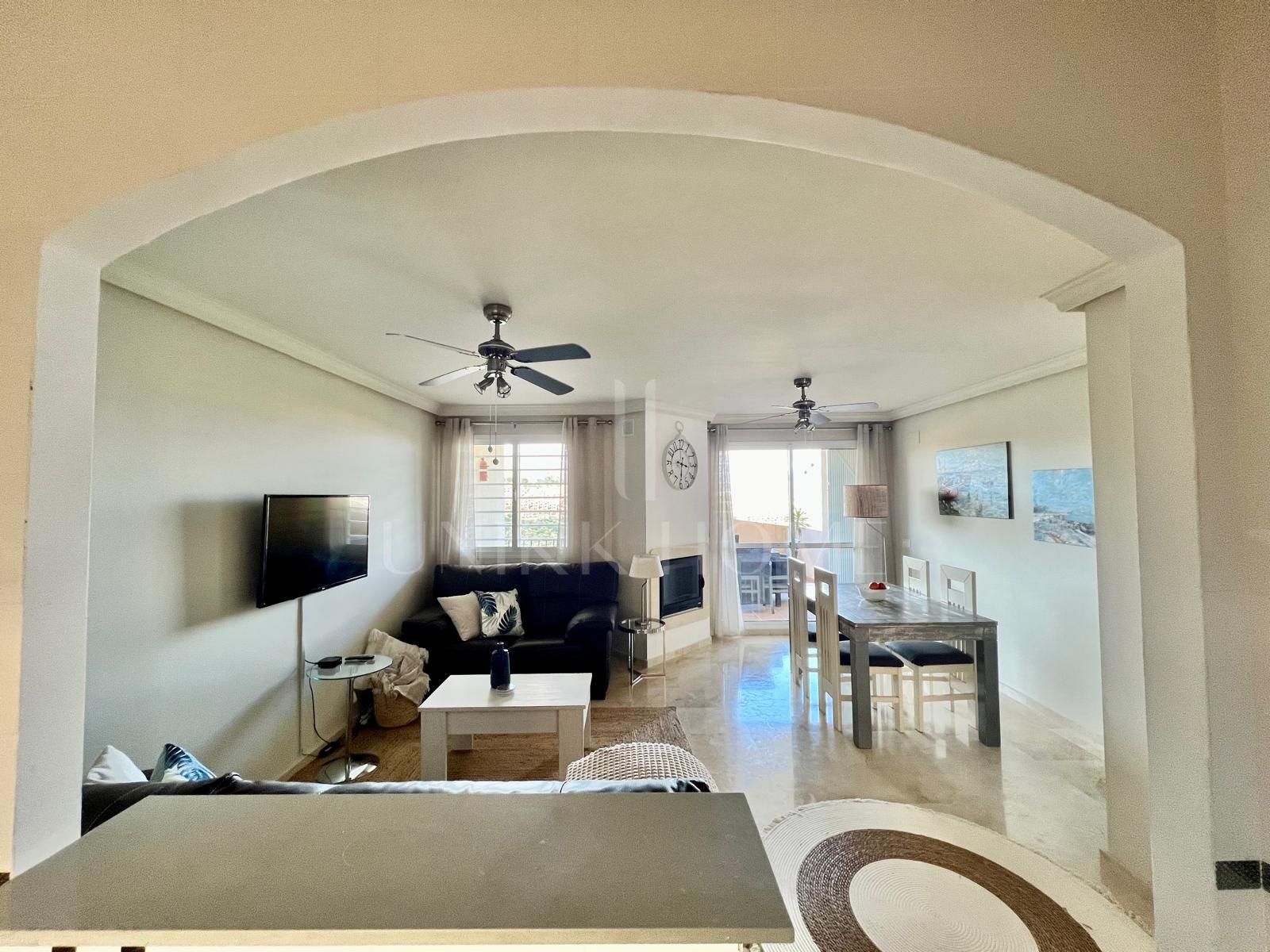 Stylish 2-bedroom apartment in Duquesa Fairways with two private terraces, golf views, and access to pools, gardens, and underground parking—just minutes from the marina and beach.