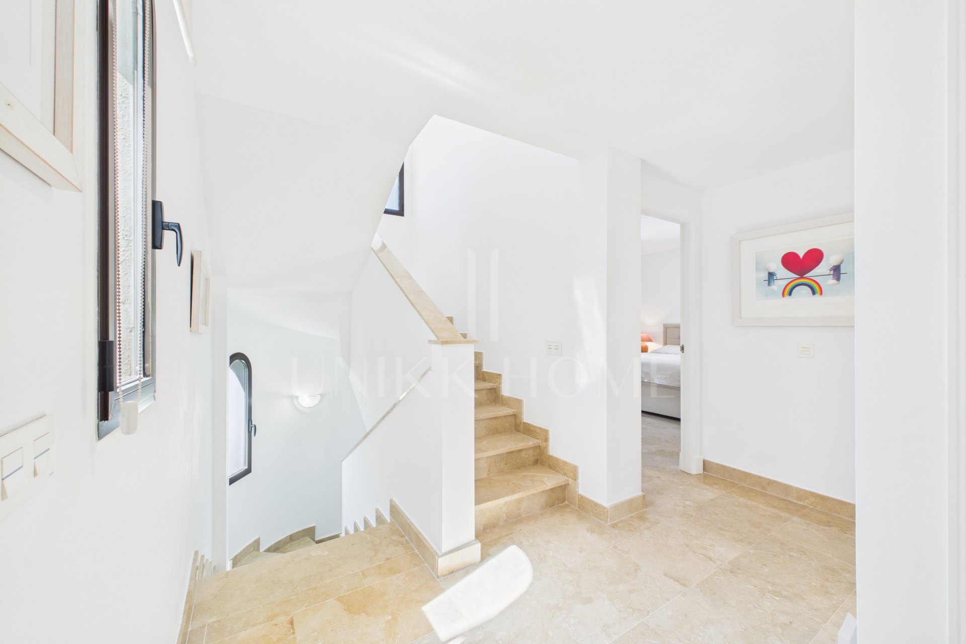 Stunning townhouse next to the prestigious La Hacienda Alcaidesa Golf
