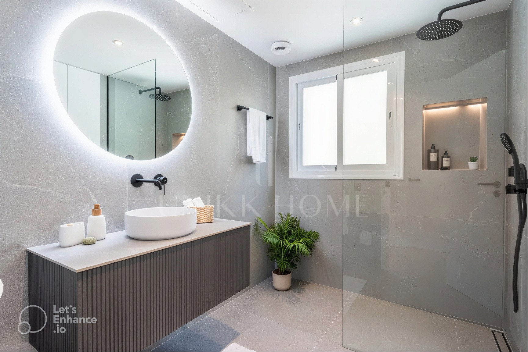Apartamento en venta en Benahavis