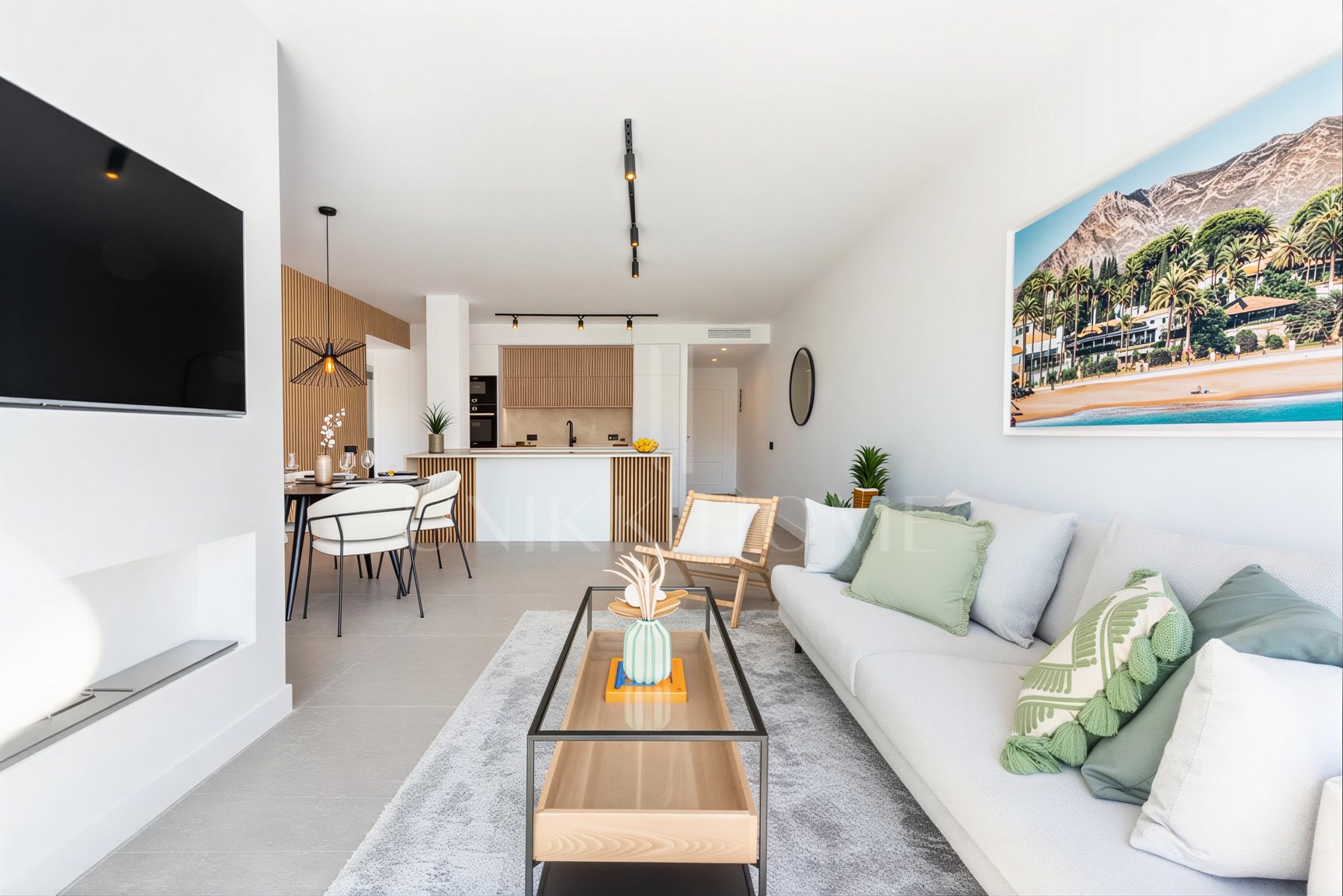 Apartamento en venta en Benahavis