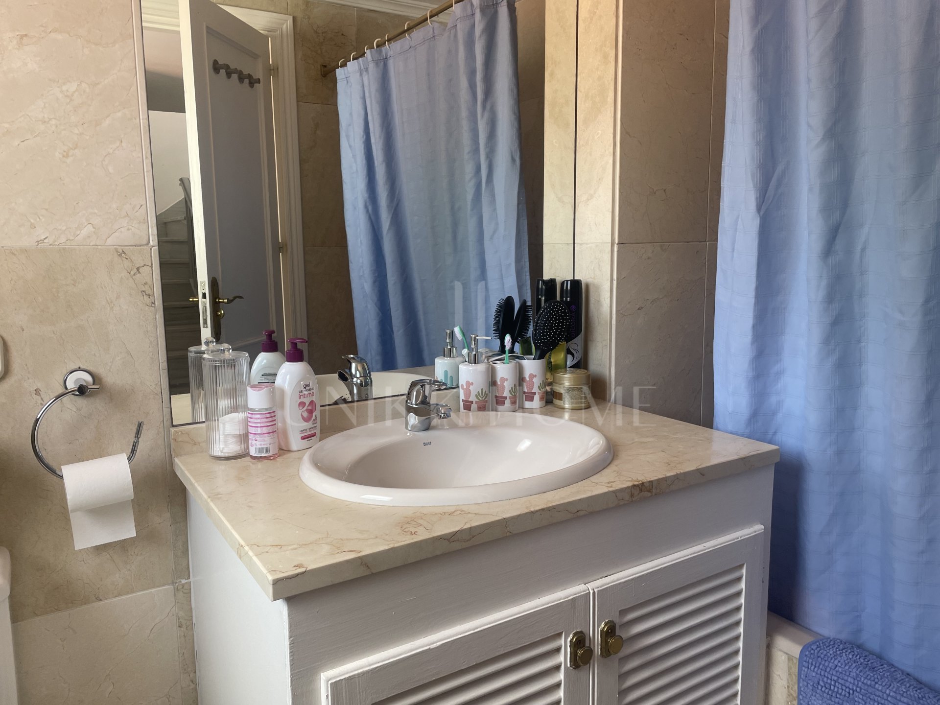 Spacious South-Facing Townhouse in Bel Air, Estepona