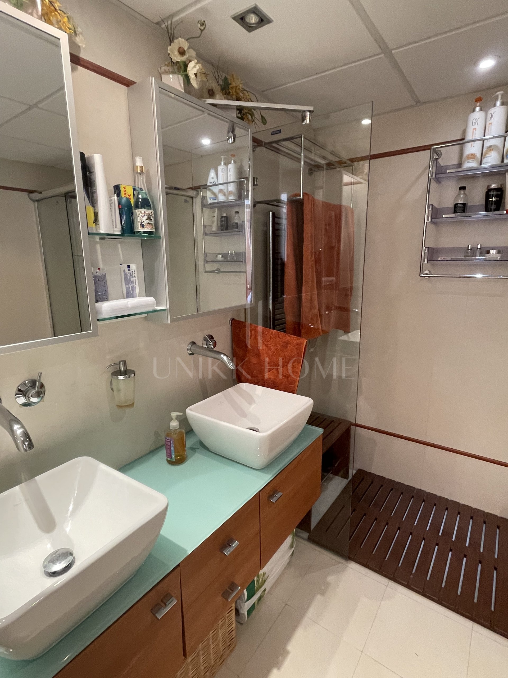 Frontline beach villa, New Golden Mile, Estepona