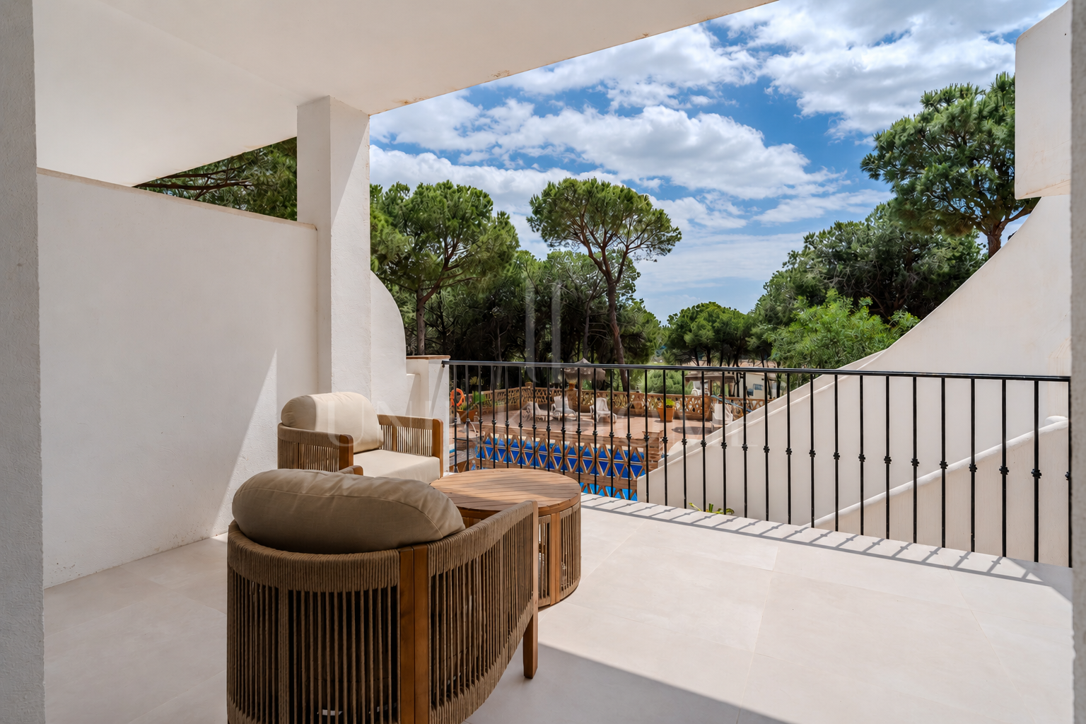 Vida exclusiva en Golf Valley, en la prestigiosa urbanización Pinos de Aloha