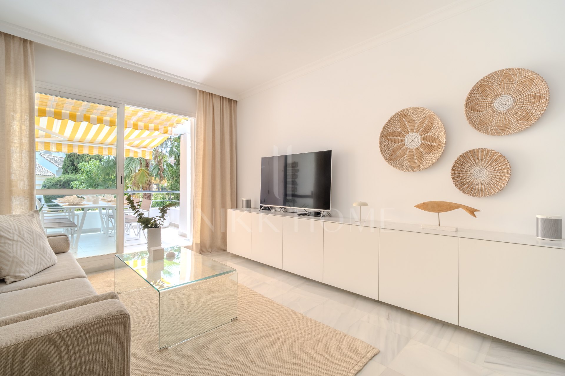 Wonderfull 2 bed apartment in the heart of Aloha / Nueva Andalucia.