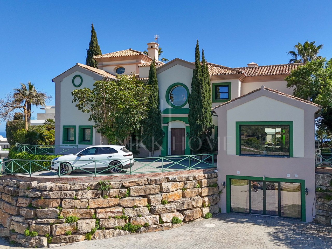 Villa en venta en New Golden Mile, Estepona Este