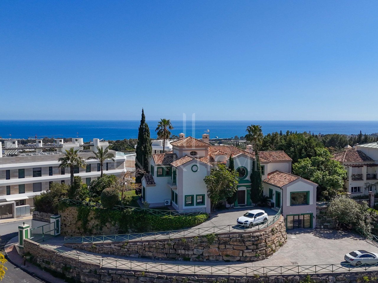 Villa en venta en New Golden Mile, Estepona Este