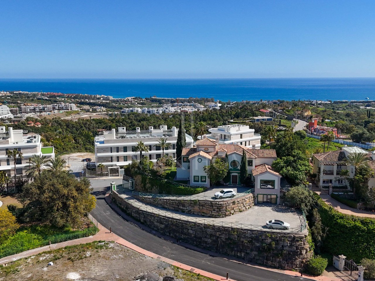 Villa en venta en New Golden Mile, Estepona Este