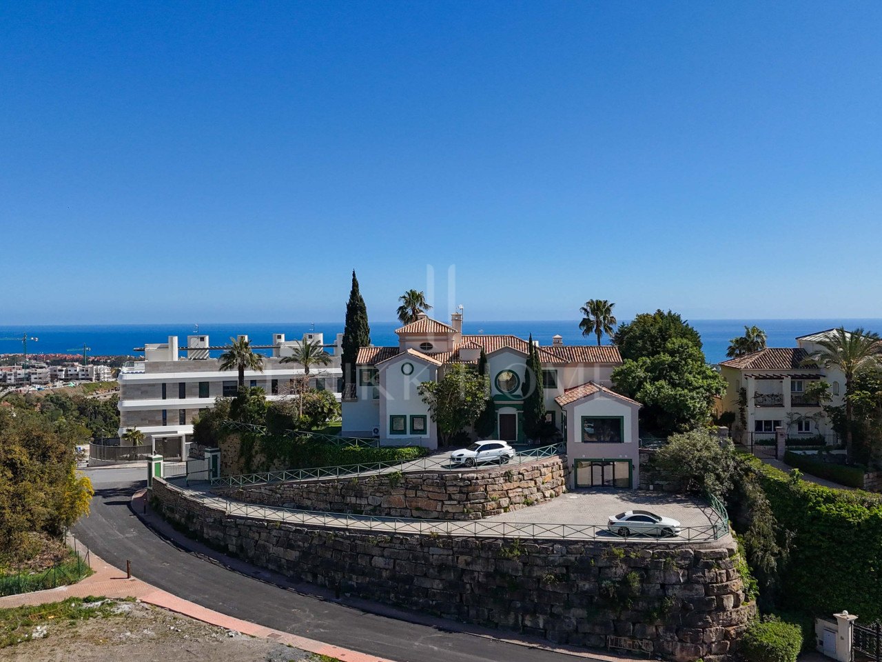 Villa en venta en New Golden Mile, Estepona Este