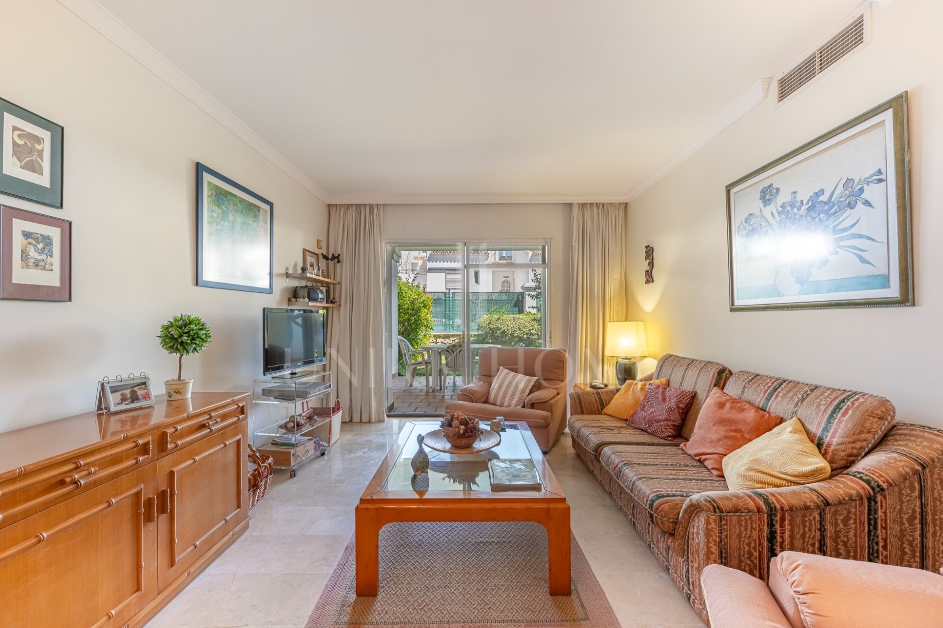 Ground-Floor Apartment for Sale in Aloha Gardens, Nueva Andalucía – Marbella