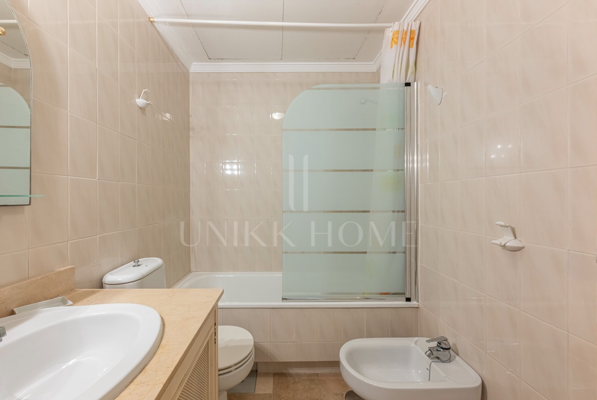 Ground-Floor Apartment for Sale in Aloha Gardens, Nueva Andalucía – Marbella