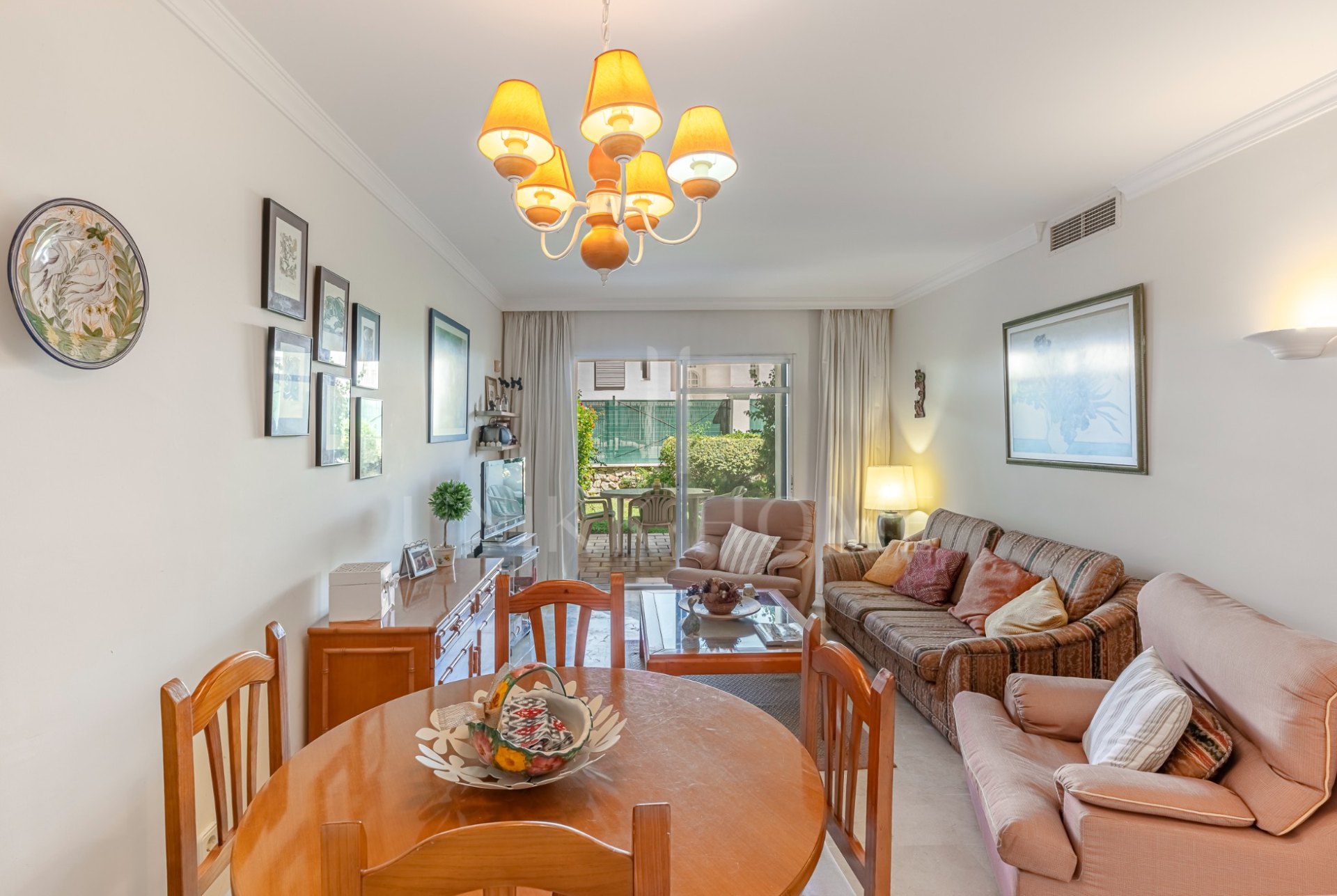Ground-Floor Apartment for Sale in Aloha Gardens, Nueva Andalucía – Marbella