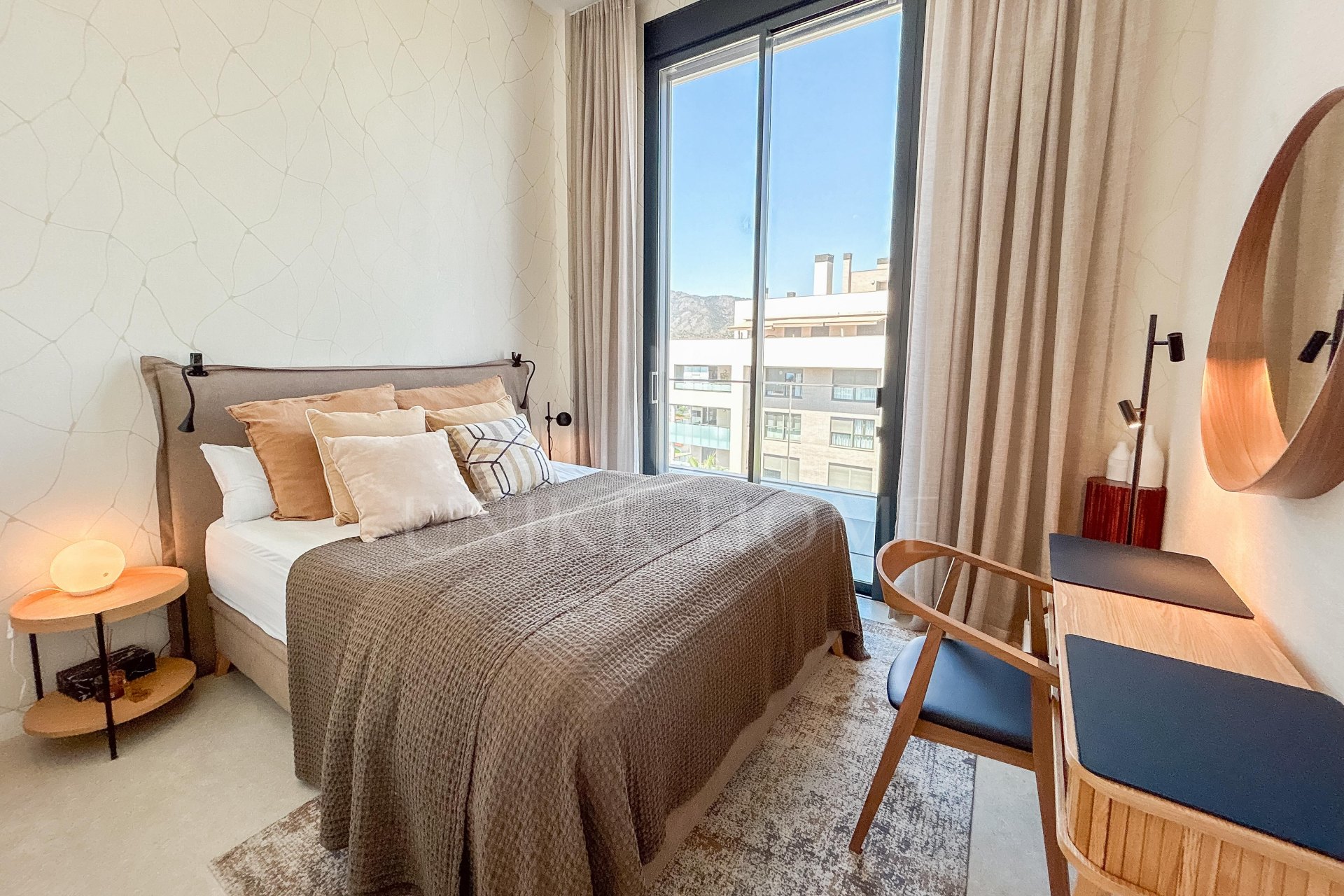Exceptional two-level penthouse with a private pool in the prestigious Residencial Nereidas