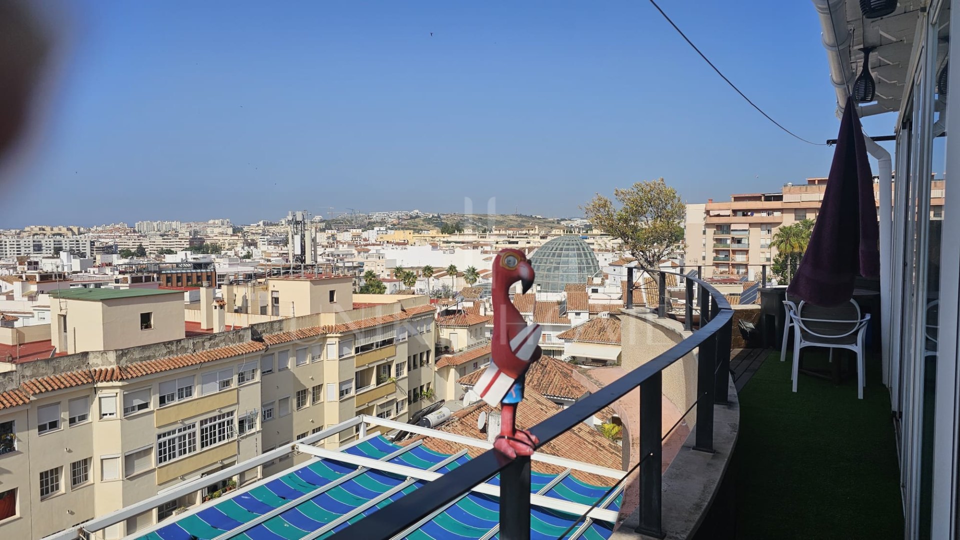 Penthouse in Estepona Center, Just Steps from La Rada Beach