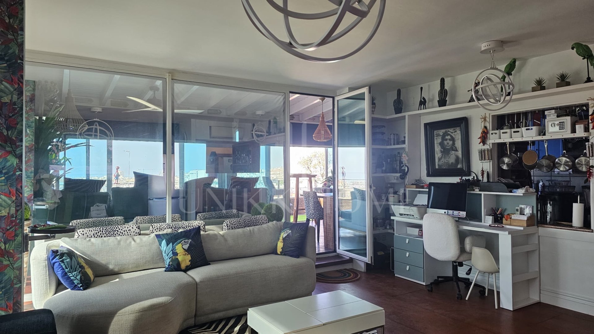 Penthouse in Estepona Center, Just Steps from La Rada Beach