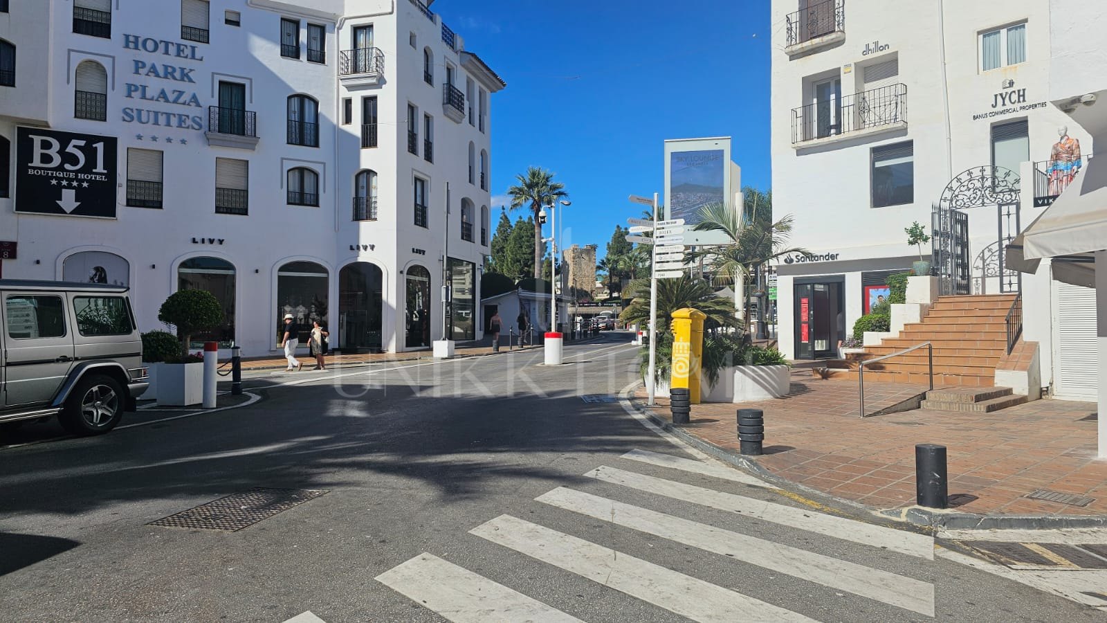 Prime location - Garage space for sale in the heart of Puerta Banus