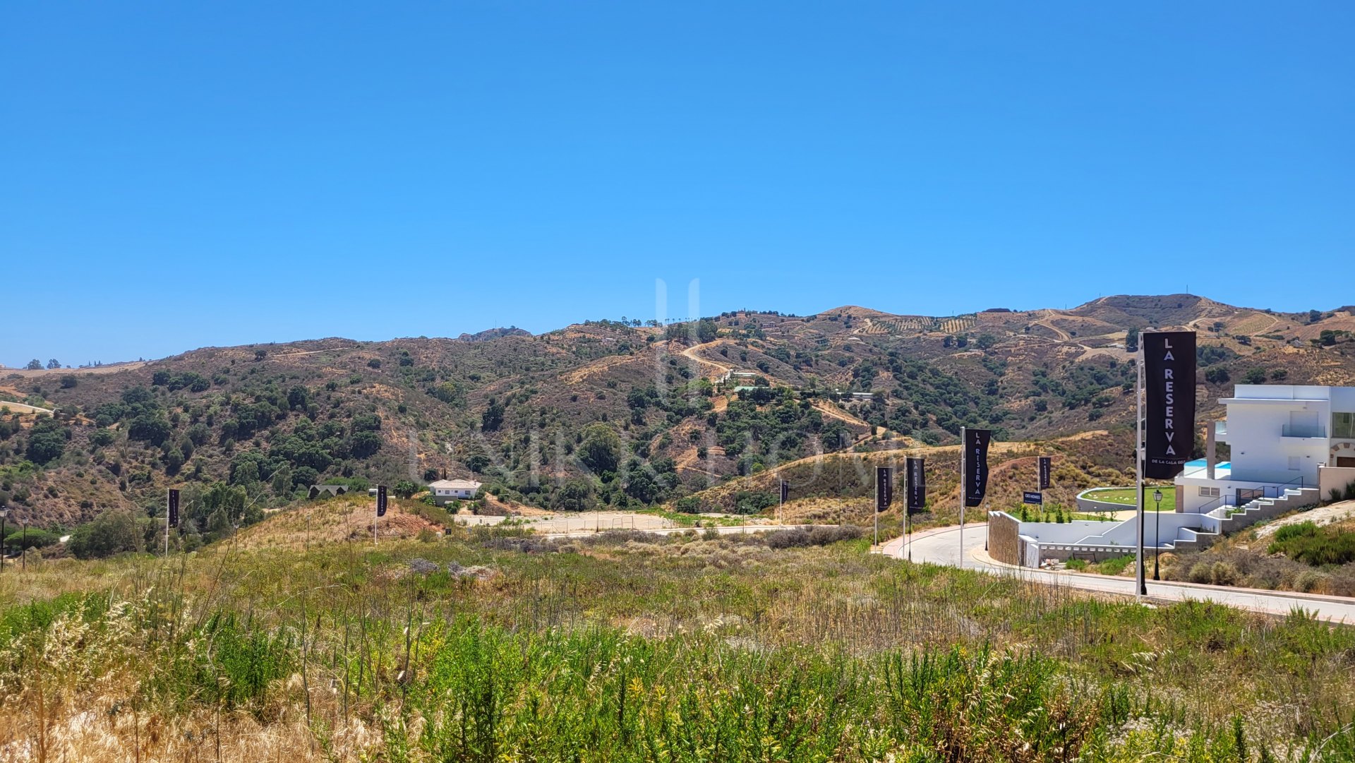 Plot with sea views in La Reserva de la Cala Golf