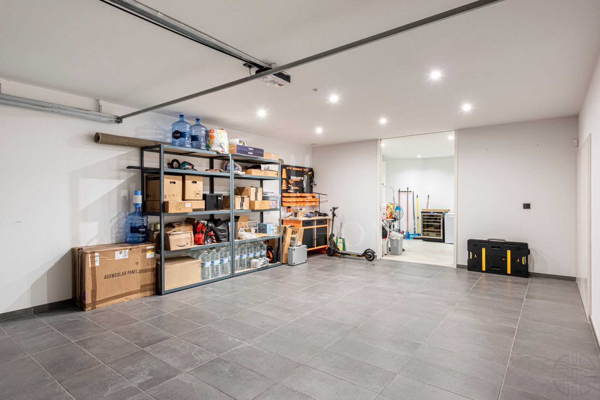 THE ISLAND, Estepona — Distinguished New-Build Residence with Sea & Mountain Views