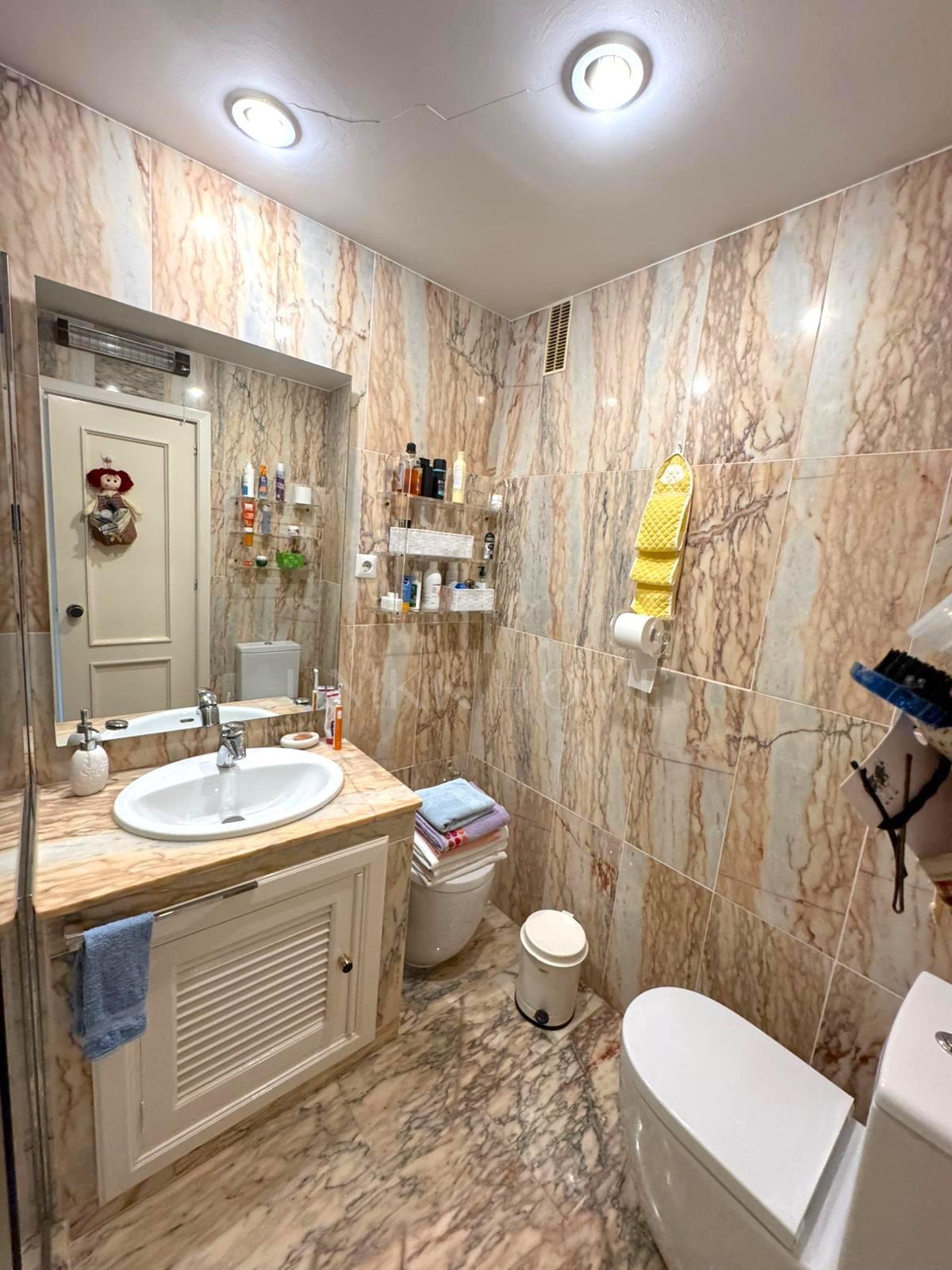 Duplex for sale in Las Brisas Country Club Nueva Andalucia