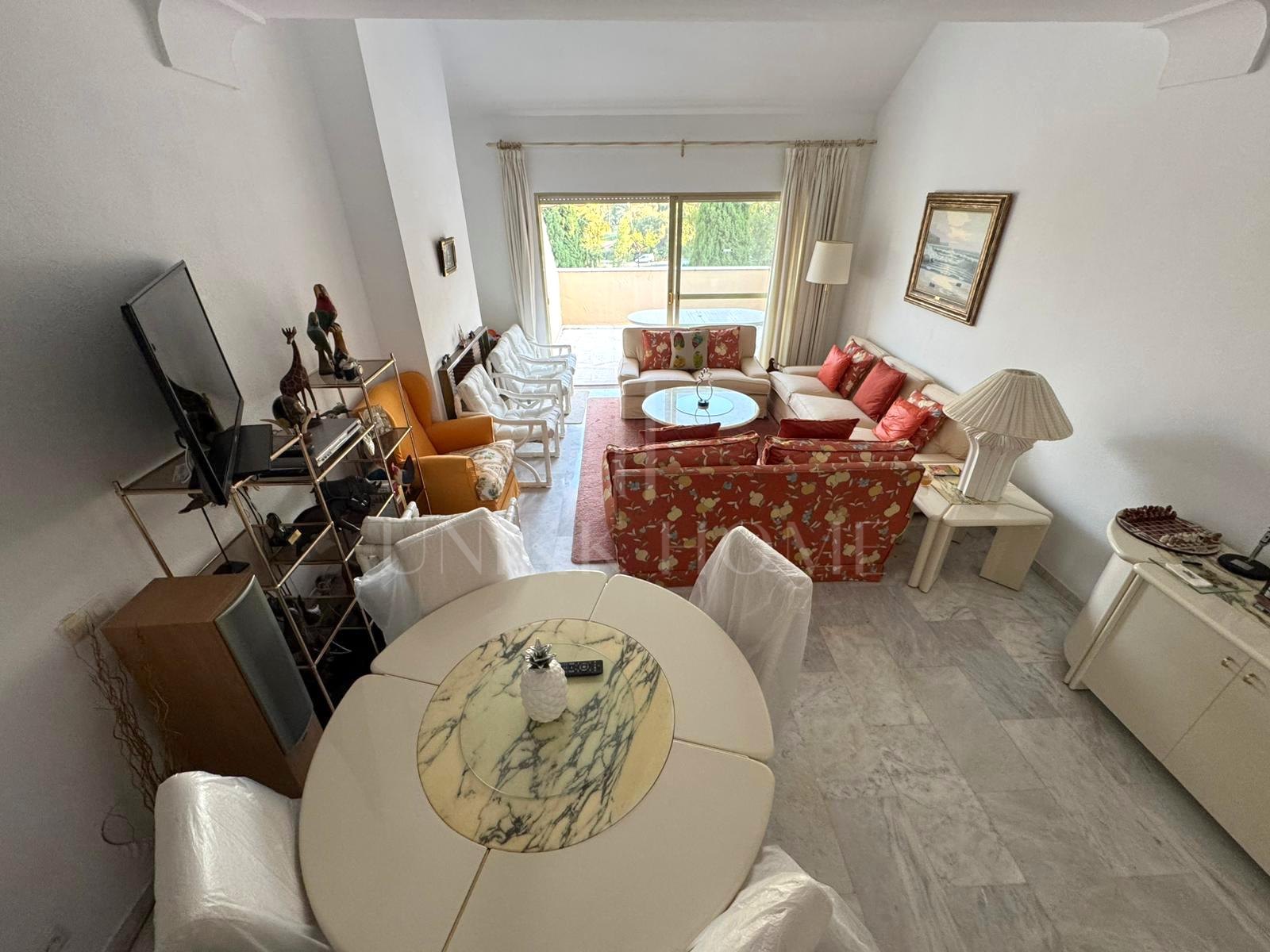 Duplex for sale in Las Brisas Country Club Nueva Andalucia