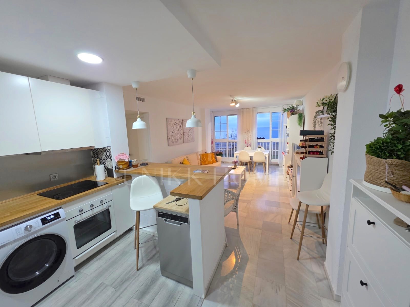 Exclusive Seafront Apartment with Stunning Sea Views for sale In Sabinillas