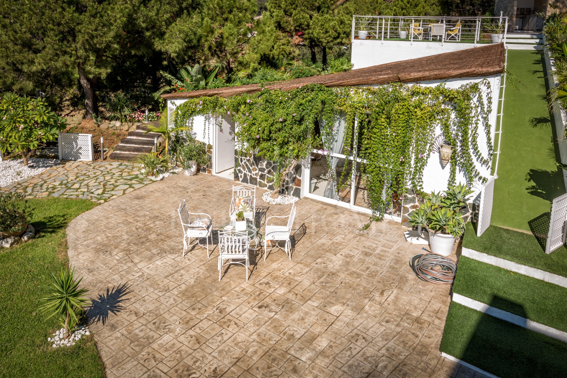 Exclusiva Villa Panorámica en venta en la Sierra de Estepona