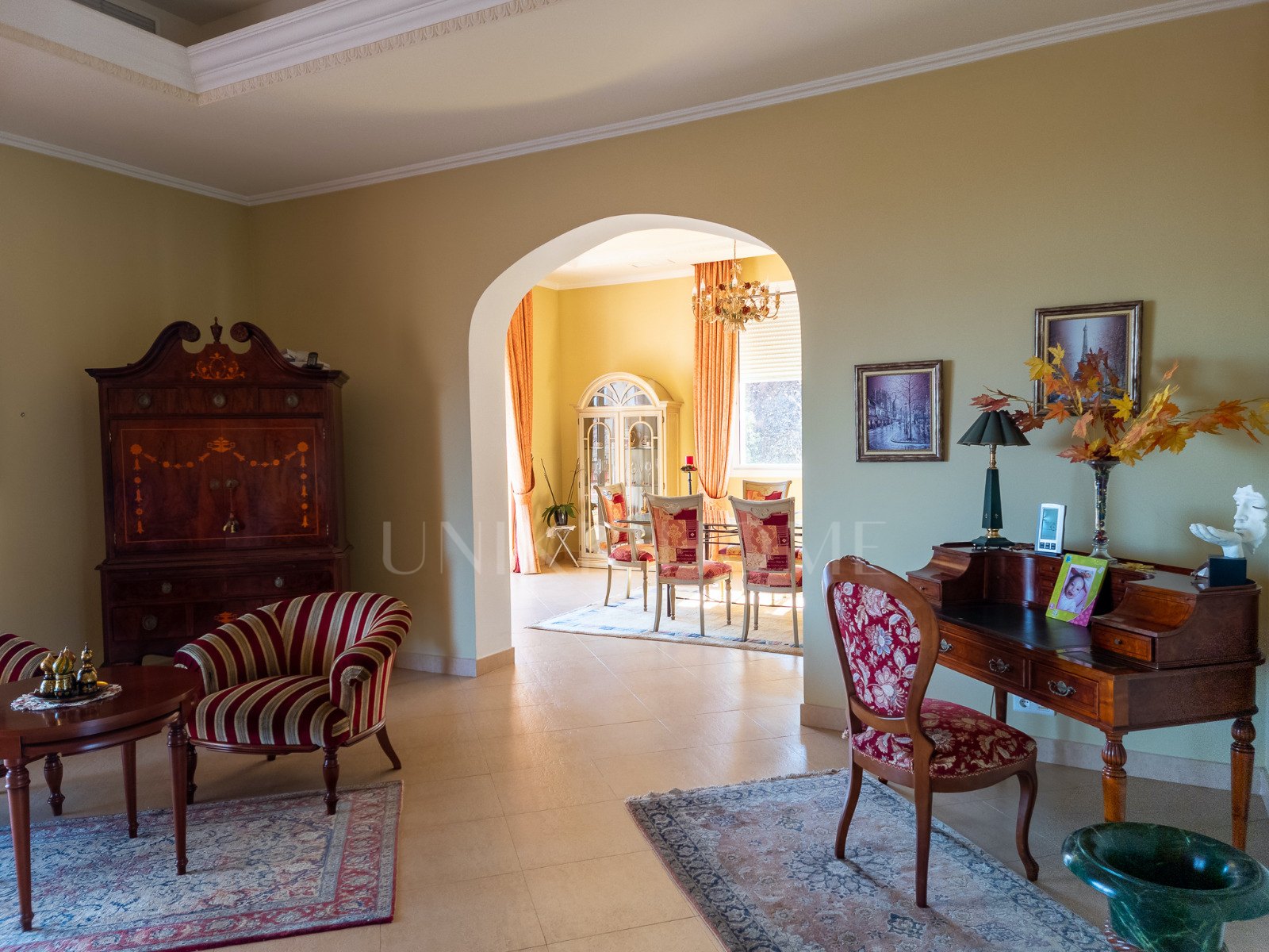 Country estate for sale in Estepona