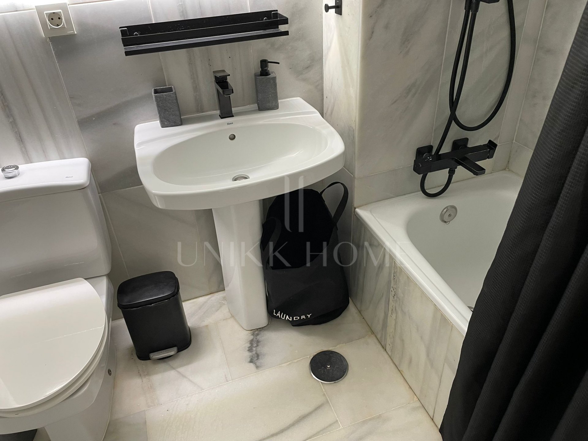 Atico duplex en venta en La Carolina Milla de Oro Marbella