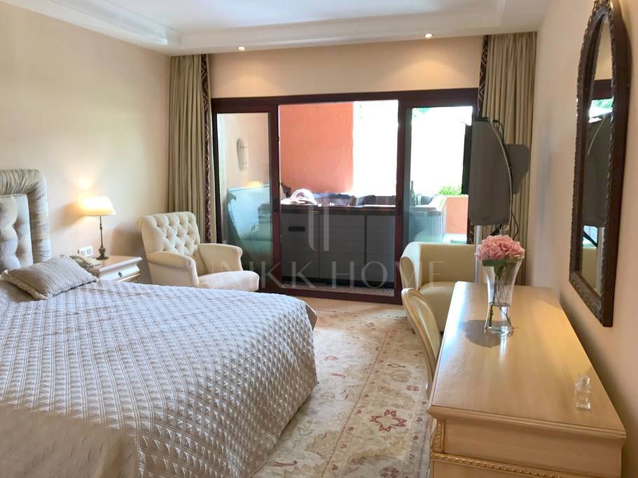 Apartment for sale in The Private Wing of hotel Melia (Kempinski) New Golden Mile