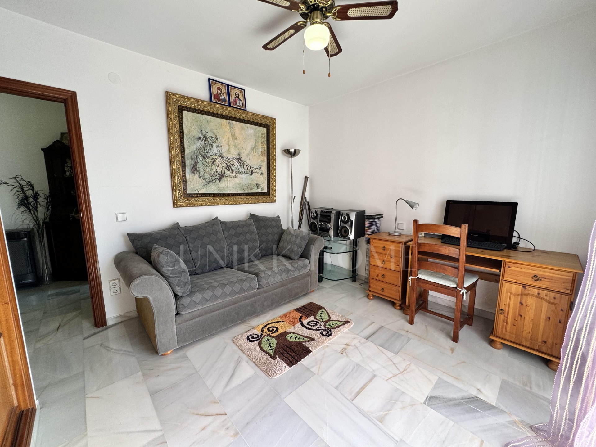 Vivienda unifamiliar de estilo Mediterráneo en urbanización en venta en Monte Biarritz