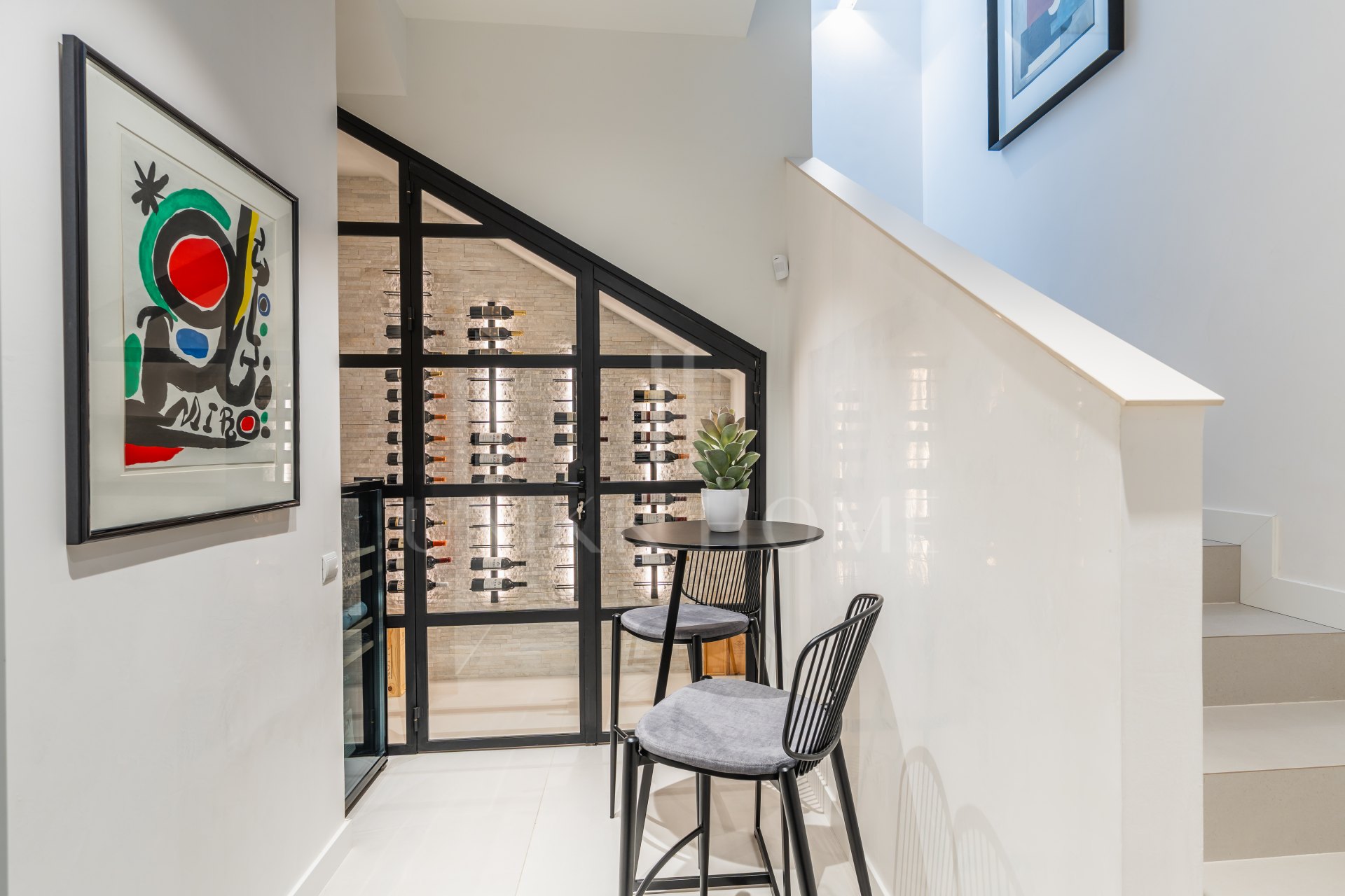 Exclisiva villa pareada de 4 dormitorios con diseño elegante y moderno en la urbanización Soul en Santa Clara