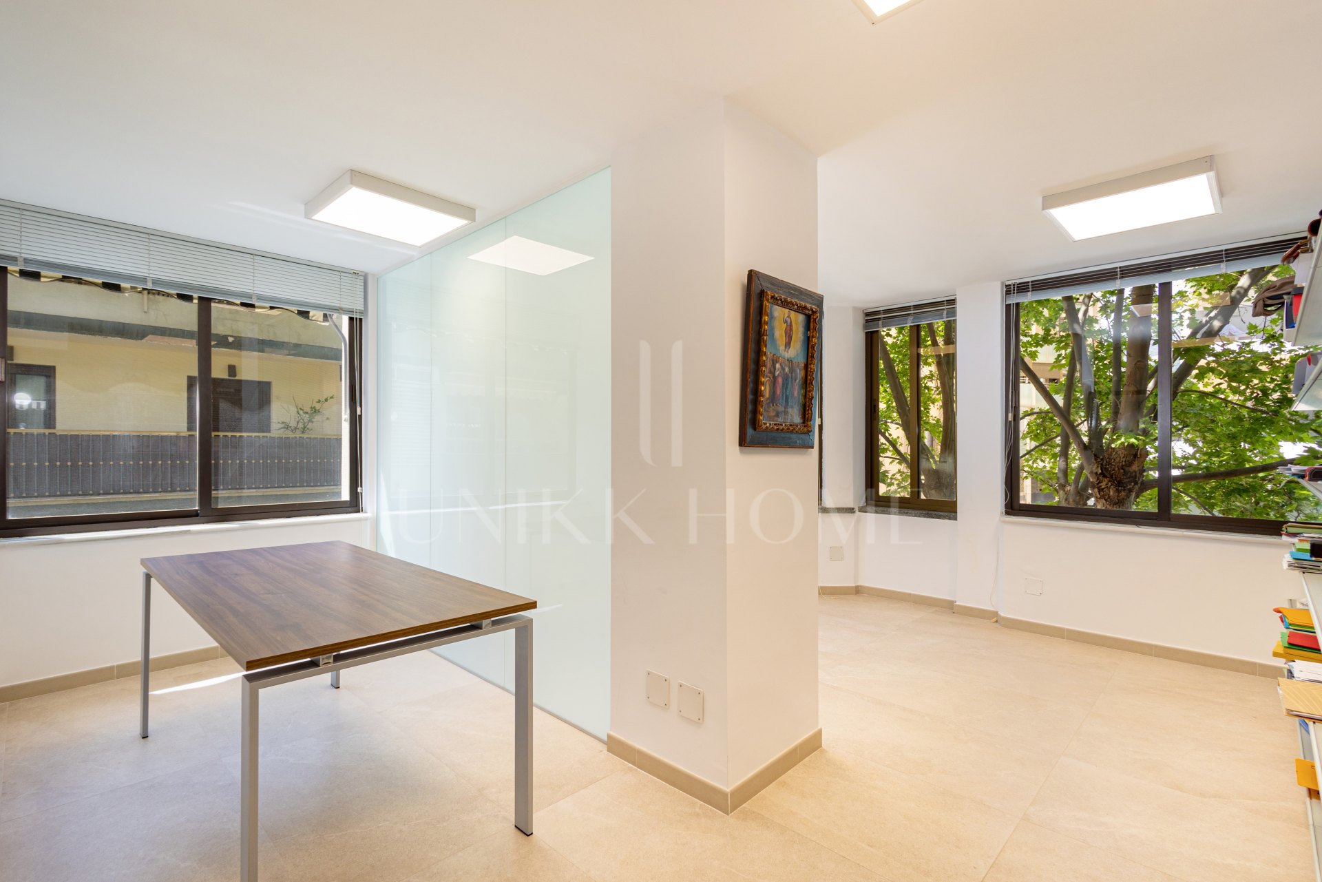 Premium 91 m² Office in Marbella Centre – Pata Pata Building