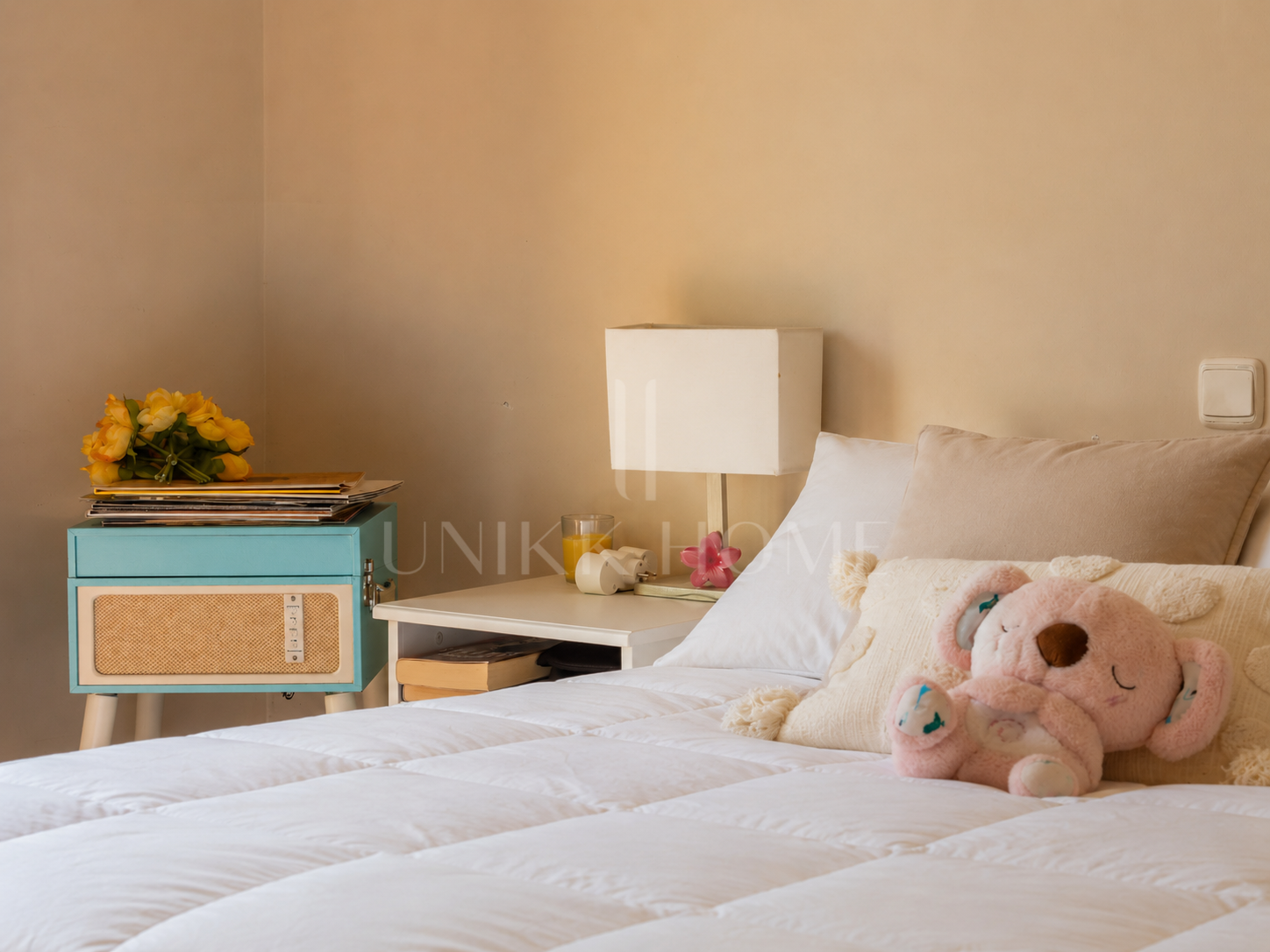 Semi-Detached Corner House with 4 bedrooms and Spacious Garden in Sotogrande Costa